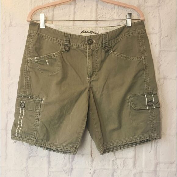 EDDIE BAUER Hiking Cargo Shorts Pine Green Women's 8 - Picture 1 of 7